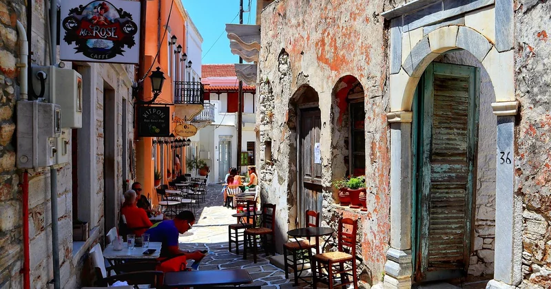 Manger et boire là où les locaux vont vraiment — la question du restaurant insolite